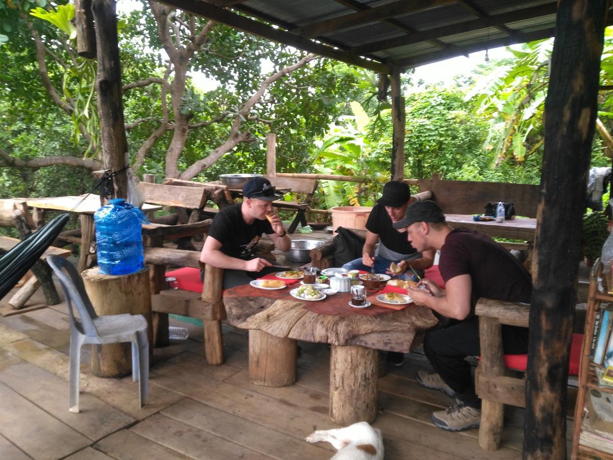 Tree Lodge Banlung Eksteriør bilde